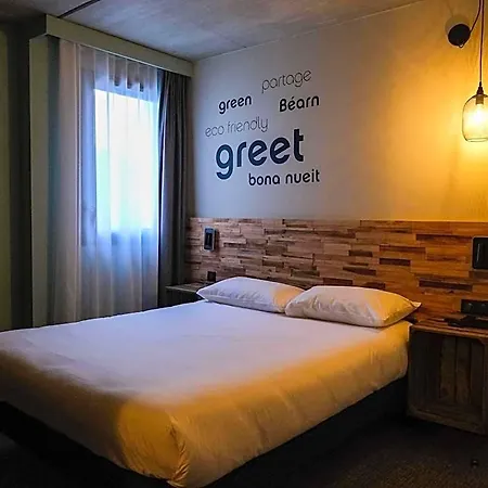 Greet Orthez Bearn Otel